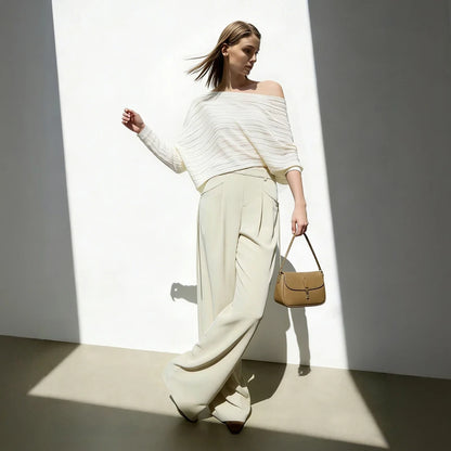 Beiger Damen-Crop-Strickpullover, schulterfrei mit übersetzter Schulter, langärmlig, locker