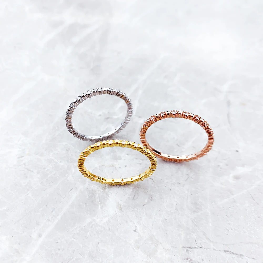 Damen-Ring Punkte weißer Stein Delikatesse Sommer aus Sterlingsilber