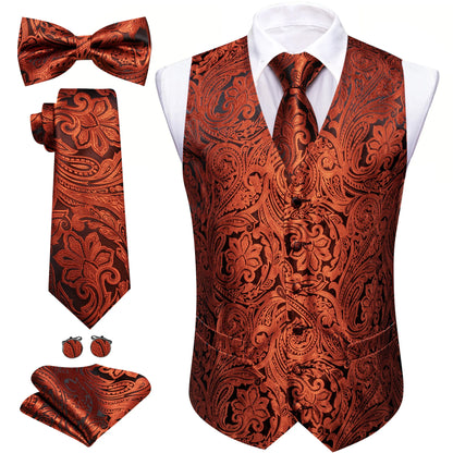 Anzugweste-Set mit Paisley-Muster in Orange/Rostrot, mit Krawatte, Fliege und Einstecktuch