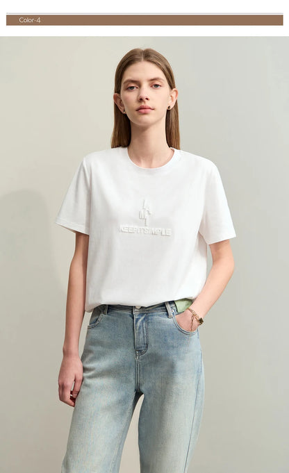 Damen T-Shirt im minimalistischen Stil mit modischer Stickerei und O-Ausschnitt