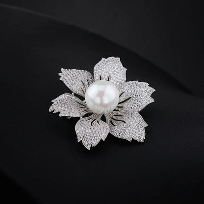Brosche Blume Perle Emaille Kristall Tropföl Klassisch elegant Damen