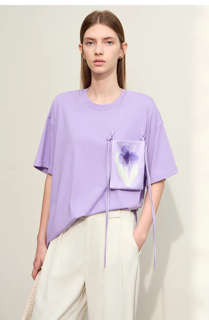 Damen T-Shirt im Minimalismus-Stil mit Taschen und elastischem O-Neck