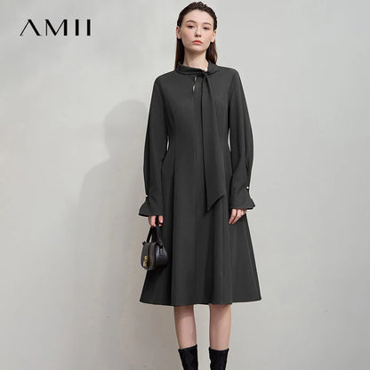 Elegantes Abendkleid Mit Schnürung Für Büro Und Gala