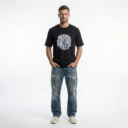 Hautfreundliches Herren T Shirt Mit Worker Motiv Aus Hochwertiger Baumwolle