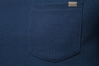 Herren-T-Shirt aus Waffel-Baumwolle mit langen Ärmeln – einfarbiges Einzeltaschen-Design, atmungsaktives Herbst-Basic-Oberteil für lässige Outfits