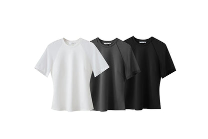 Damen Top im minimalistischen Stil mit O-Ausschnitt und schmaler Passform