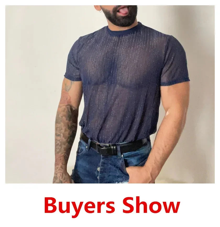 Lässiges Herren-T-Shirt mit V-Ausschnitt aus atmungsaktivem Material – schnelltrocknend und locker geschnitten