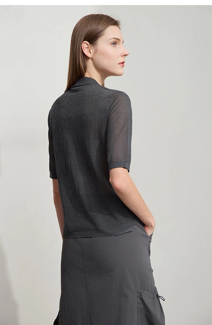 Damen-Sommerpullover Rückansicht in Dunkelgrau, kurzarm, glatter Strick ohne Muster