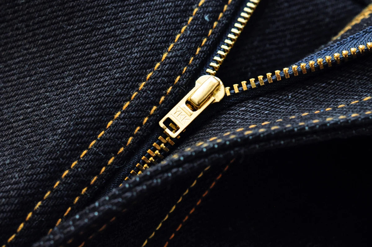 Herren Jeans aus Selvedge Raw Denim im Vintage-Stil mit Taper Fit