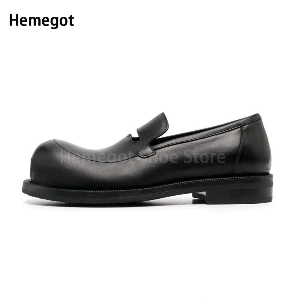 Schwarze Herren-Loafer mit rundem Zeh, Schlupfdesign und dicker Sohle, glattes Obermaterial