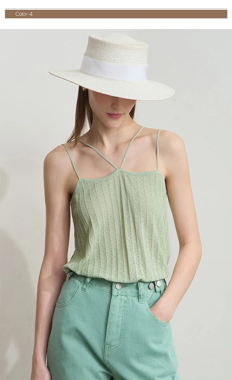 Ärmelloses Stricktop in Hellgrün mit Spaghetti-Trägern und geraffter Textur