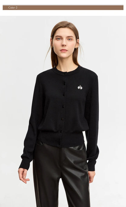 Damen-Rundhals-Strickjacke Wolle-Seide Perlenstickerei Knöpfe Herbst-Winter