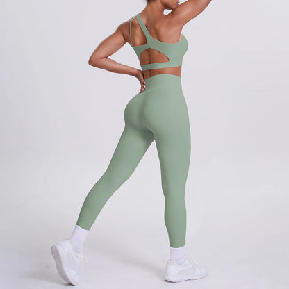 Yoga-Set Damen: hellgrünes Sport-Set mit Rücken-Cutout und Leggings
