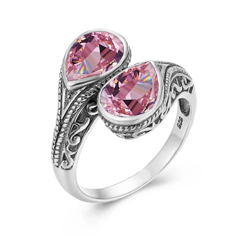 Damen-Ring aus Silber 925 mit zwei Granatsteinen im Vintage Gotischen Stil Eleganter Verlobungs- oder Jubiläumsschmuck