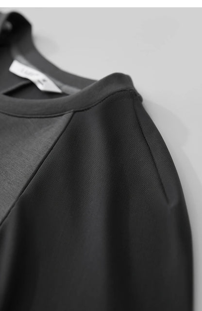 Damen Top im minimalistischen Stil mit O-Ausschnitt und schmaler Passform