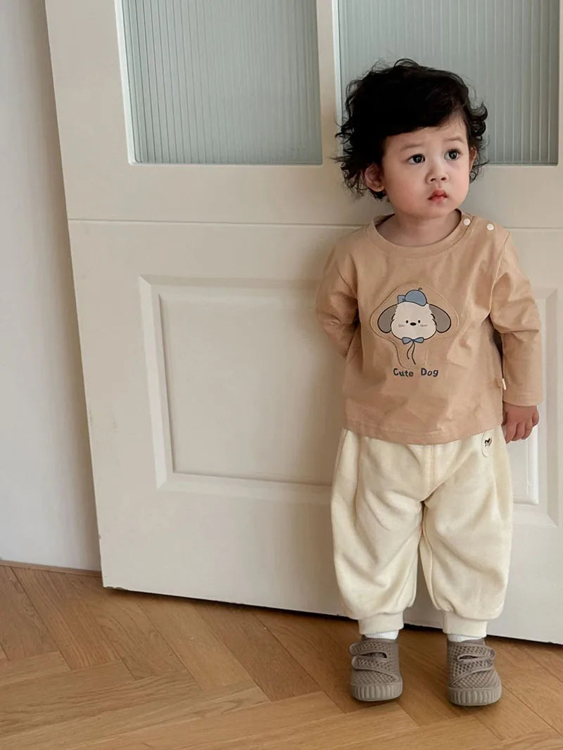 Mädchen T-Shirt im koreanischen Stil mit niedlichem Cartoon-Hundedesign