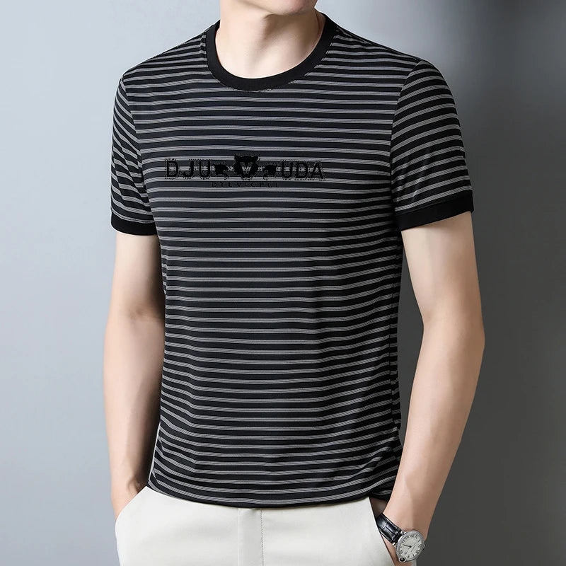 Herren T-Shirt mit Hot Stamp im lässigen Streifendesign für Social Events