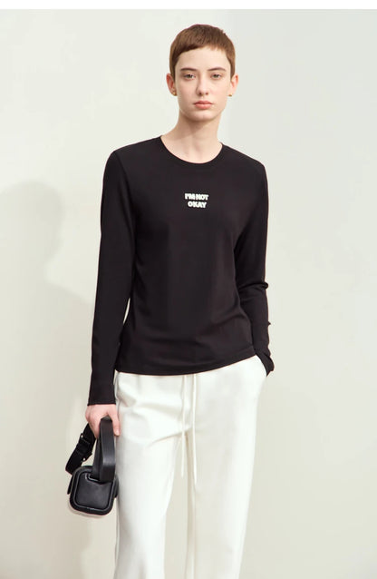 Damen T-Shirt mit minimalistischem Design und gesticktem Brief für den Herbst