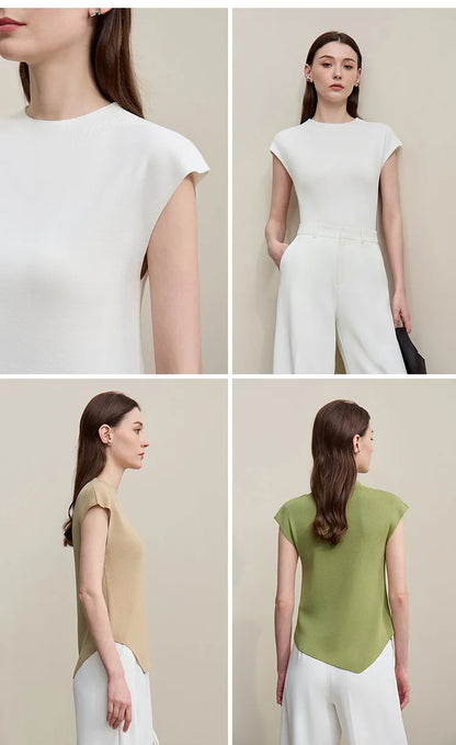 Weißes Stricktop mit hohem Ausschnitt (Mock Neck) und asymmetrischem Saum, kurzarm