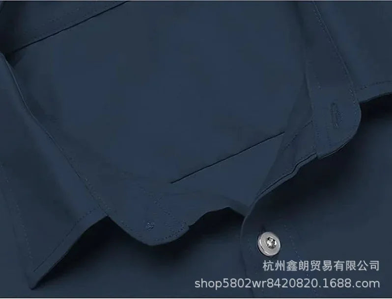 Lässiges Herren-Cardigan-Hemd mit kurzen Ärmeln und Reverskragen in Unifarbe – ideal für den Sommer.