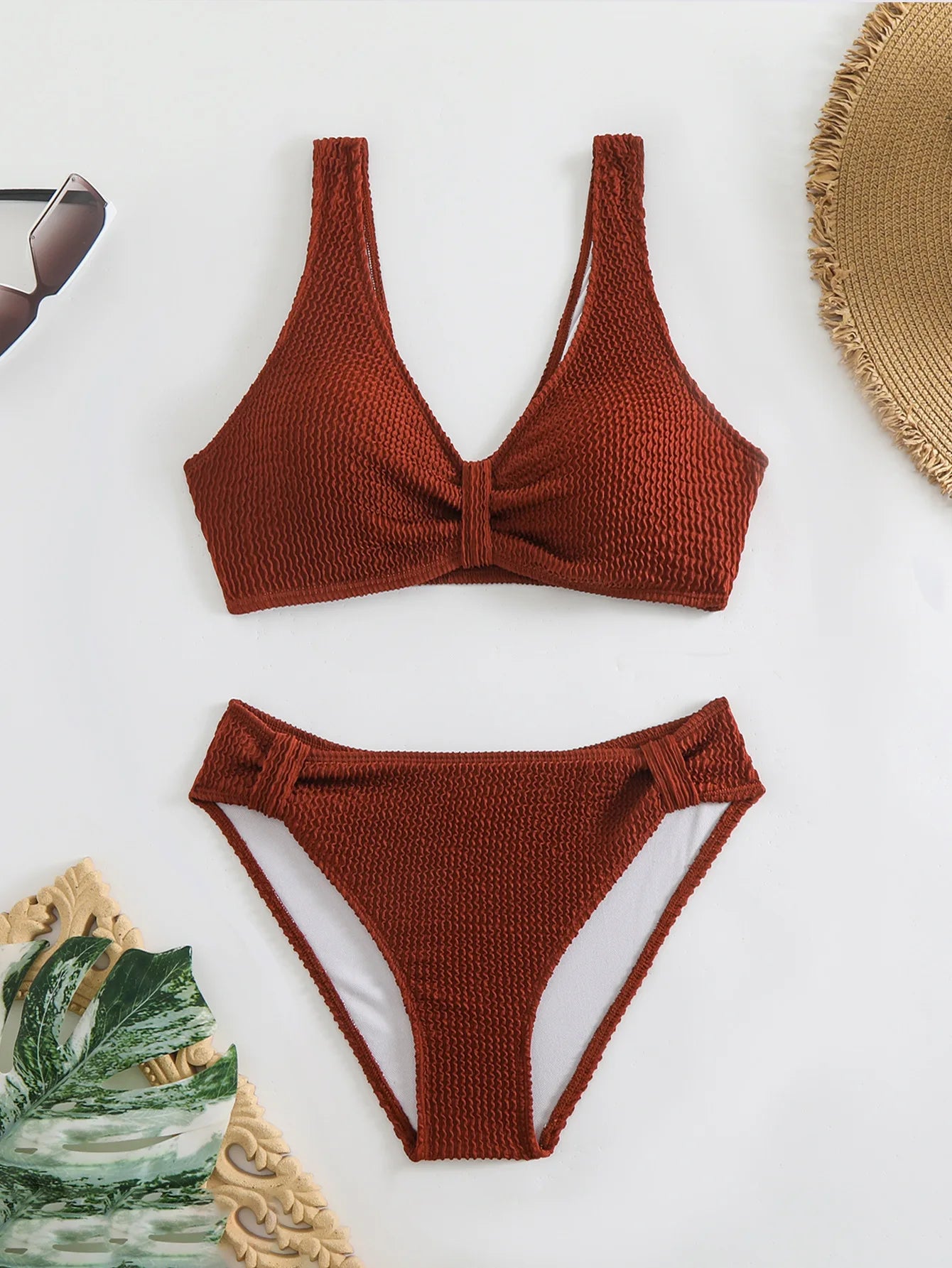 Braunes Bikini-Set mit Push-up-Effekt – verführerische Bademode für Strand und Pool