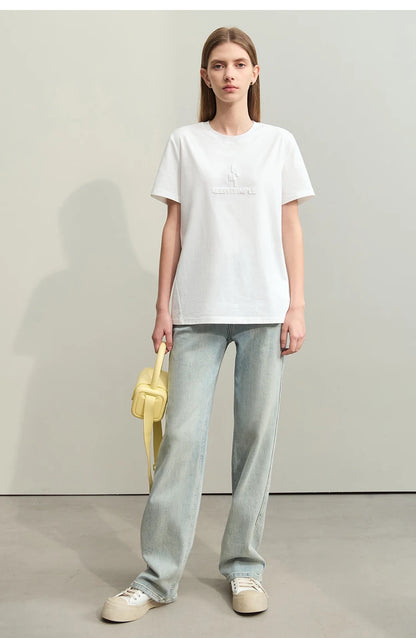 Damen T-Shirt im minimalistischen Stil mit modischer Stickerei und O-Ausschnitt