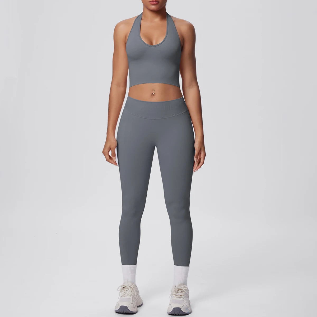Hamidou Yoga-Set für Frauen in Dunkelgrau: Sport-BH und Leggings mit hellem Saum
