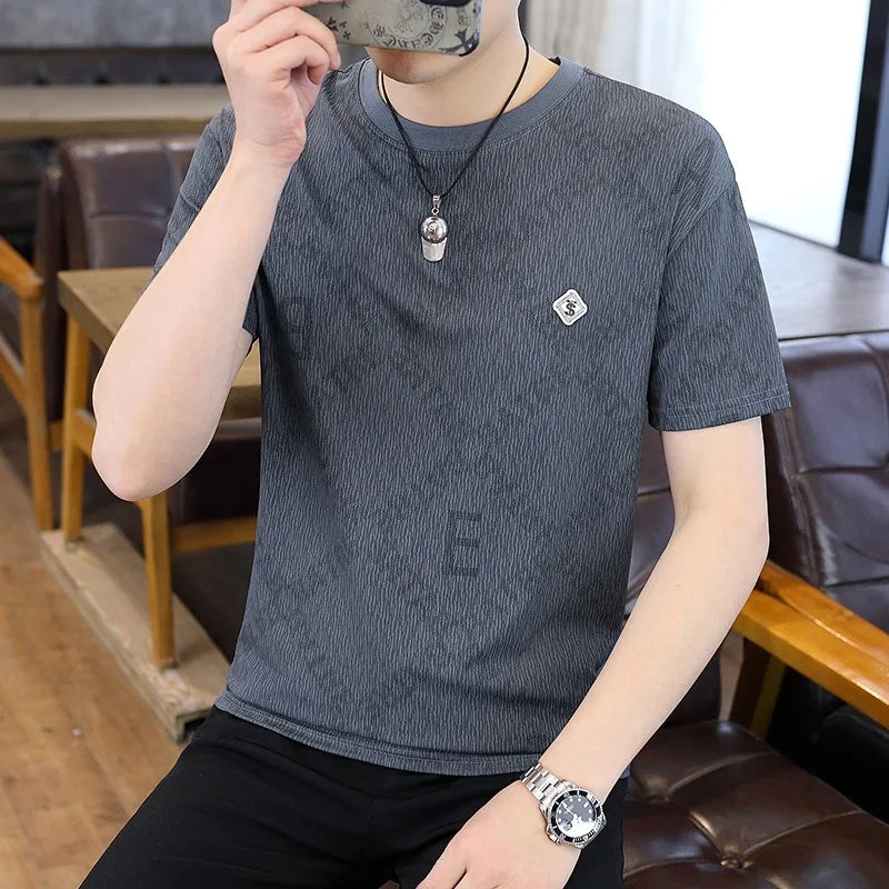 Herren T-Shirt aus feinem Jacquard mit lässigem Rundhalsausschnitt für den Sommer