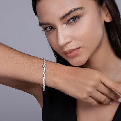 Damen-Armband mit großem Moissanit-Stein