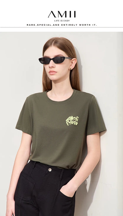 Damen T-Shirt im Minimalismus-Stil mit O-Ausschnitt und Stickerei