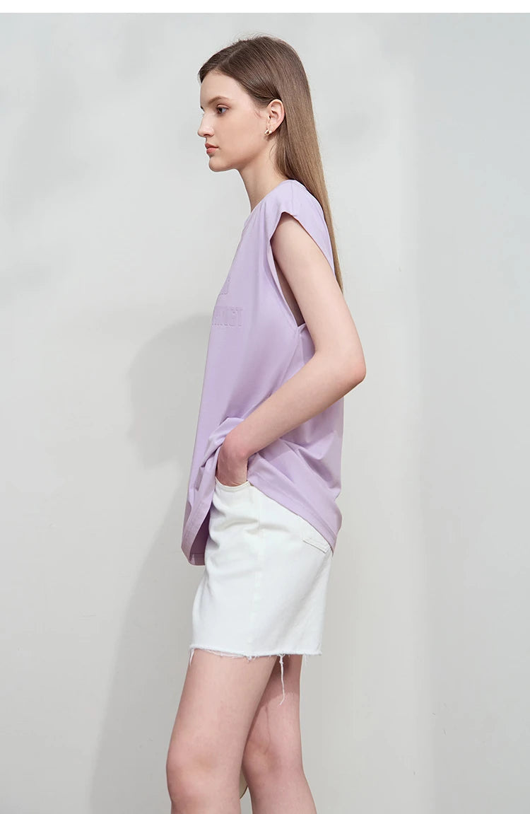 Damen T-Shirt aus Baumwolle mit lässigem O-Ausschnitt und breiten Schultern