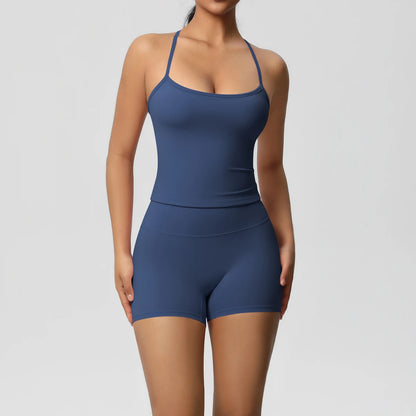 Dunkelblaues nahtloses Yoga-Set: Trägerhemd-Bustier und Shorts, eng anliegend