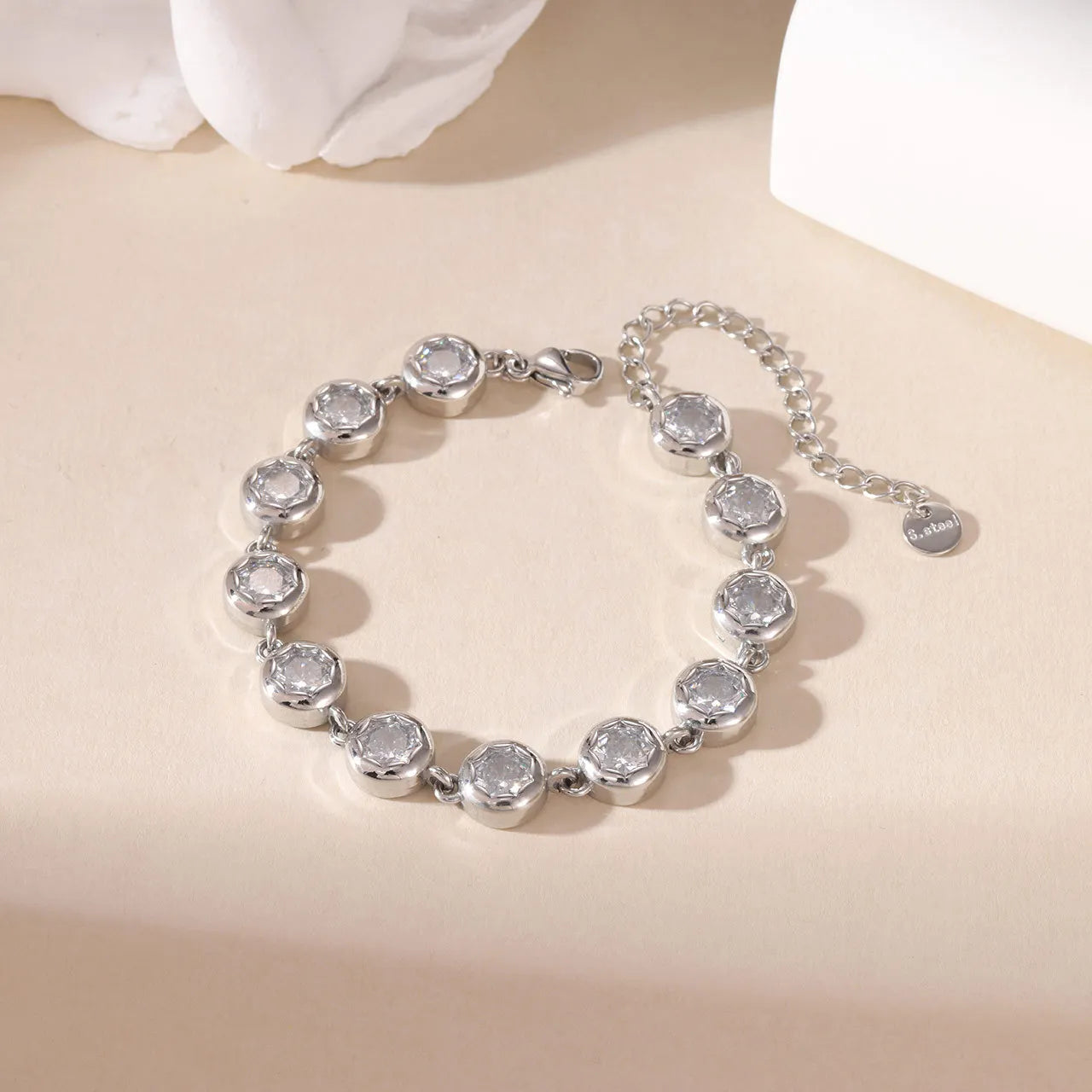 Damen-Kettenarmband mit kubischen Zirkonia aus Edelstahl
