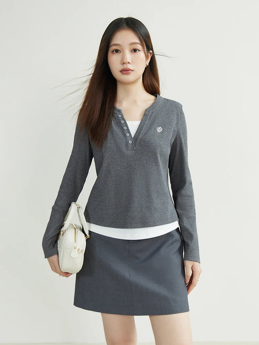 Elegante Damenbluse in Hellgrün mit Rundhalsausschnitt und Bindedesign – Langarm und locker geschnitten für den Herbst