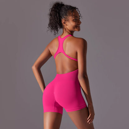 Nahtloser Yoga-Body mit Kurzshorts, pink, Rückansicht mit Racerback