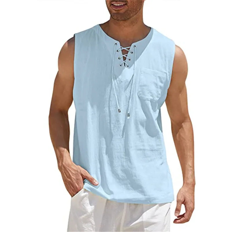 Ärmelloses Herren-Strickoberteil mit Rundhalsausschnitt und Hohldesign – ideal für den Sommer.