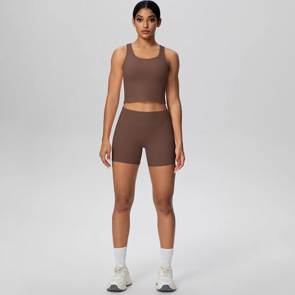 Damen Fitness-Set aus Weste und Laufshorts, braun, Vorderansicht