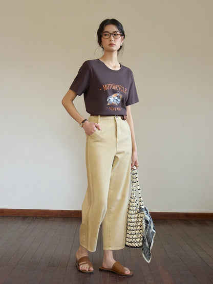 Kurzarmshirt für Damen in Übergröße mit Pixel-Hasen-Print und handgefertigter Schleife – ideal für den Sommer