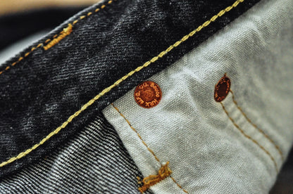 Herren Jeans aus Denim im Distressed Look mit gerader Passform