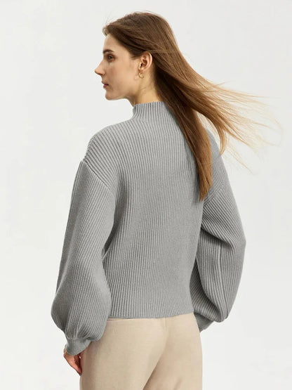 Damen-Wollpullover mit Stehkragen und Laternenärmeln, grau