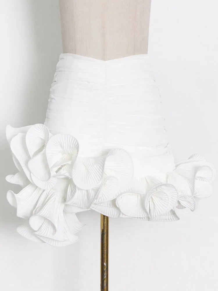 Ärmelloses Damen-Strickkleid mit Applikationen und Hohldesign – figurbetont und sexy für besondere Anlässe