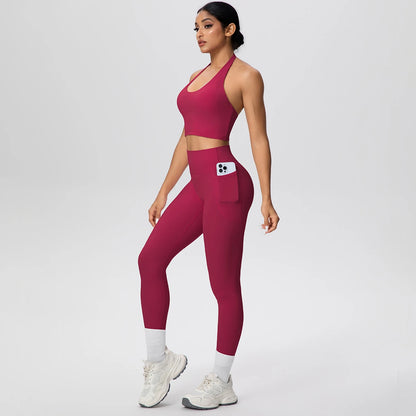 Athletisches Yogaset in Dunkelrot: Sport-BH und Leggings mit Tasche am Oberschenkel
