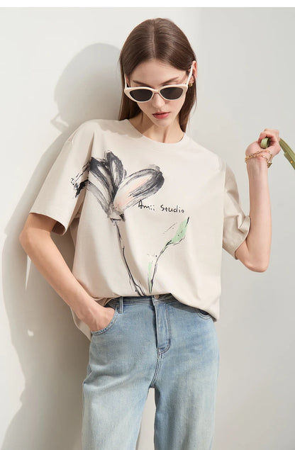 Damen T-Shirt im Minimalismus-Stil mit O-Neck und coolen Ink-Art Print