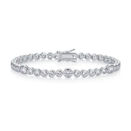Damen-Kettenarmband mit Moissanit in Zargenfassung