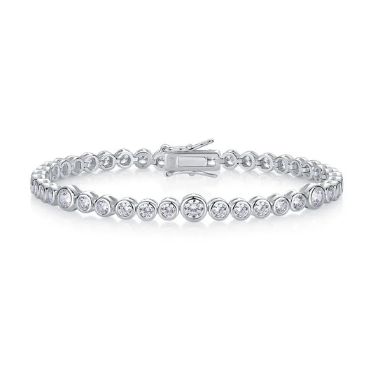 Damen-Kettenarmband mit Moissanit in Zargenfassung