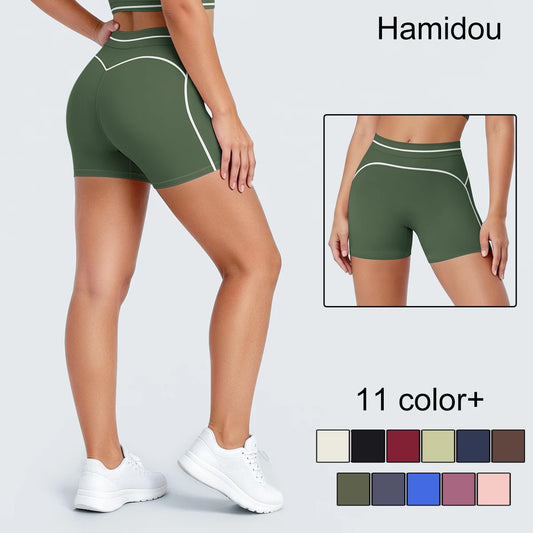 Mossgrüne Damen Yoga-Shorts mit breitem Bund und weißen Zierlinien, volle Ansicht