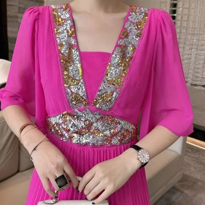 Elegantes Mini-Kleid für Damen mit halbem Stehkragen, langen Ärmeln und 3D-Blumen-Patchwork-Design – figurbetont und stilvoll.