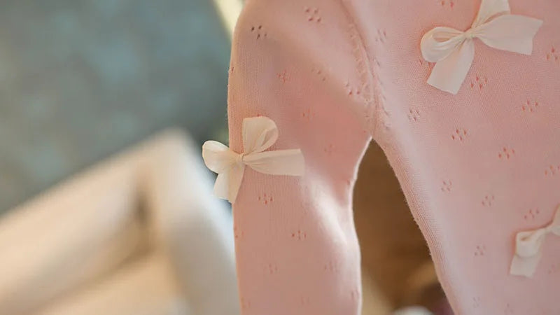 Mädchen Strickjacke im Farbblock mit niedlichem Bogen für Kinder 0-4 Jahre
