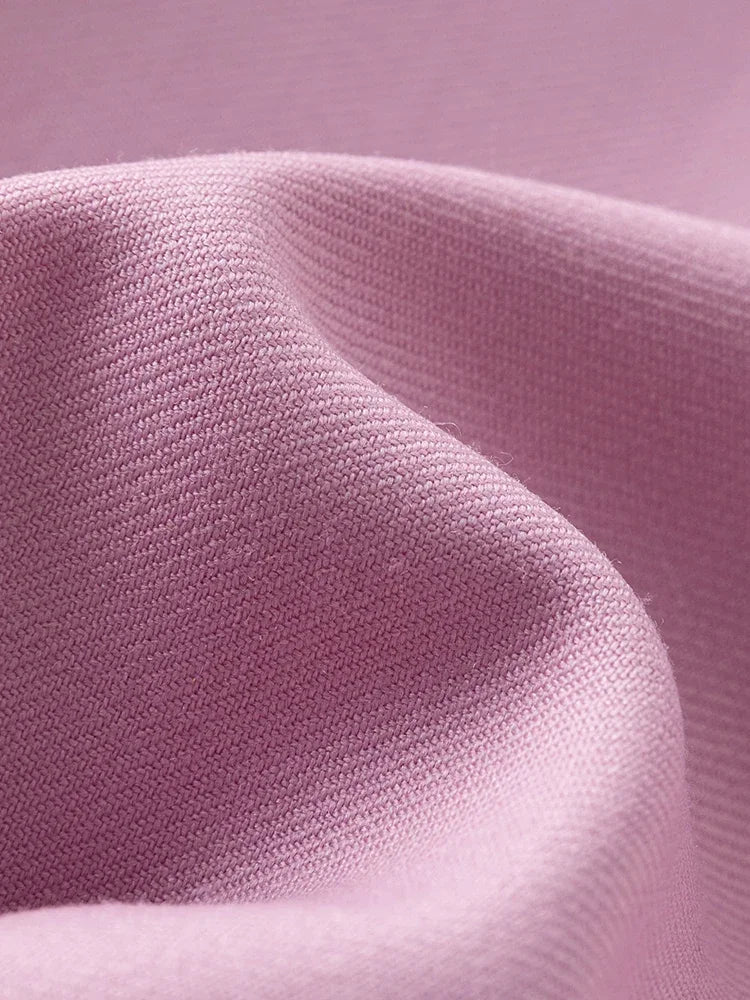 Gestreiftes Damen-Stricktop mit Knopfkragen – atmungsaktiv und vielseitig für den Büroalltag