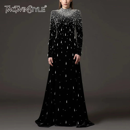 Elegante Damenjacke mit Perlenbesatz und Patchwork-Design, lockere Passform, Reverskragen und langen Ärmeln.